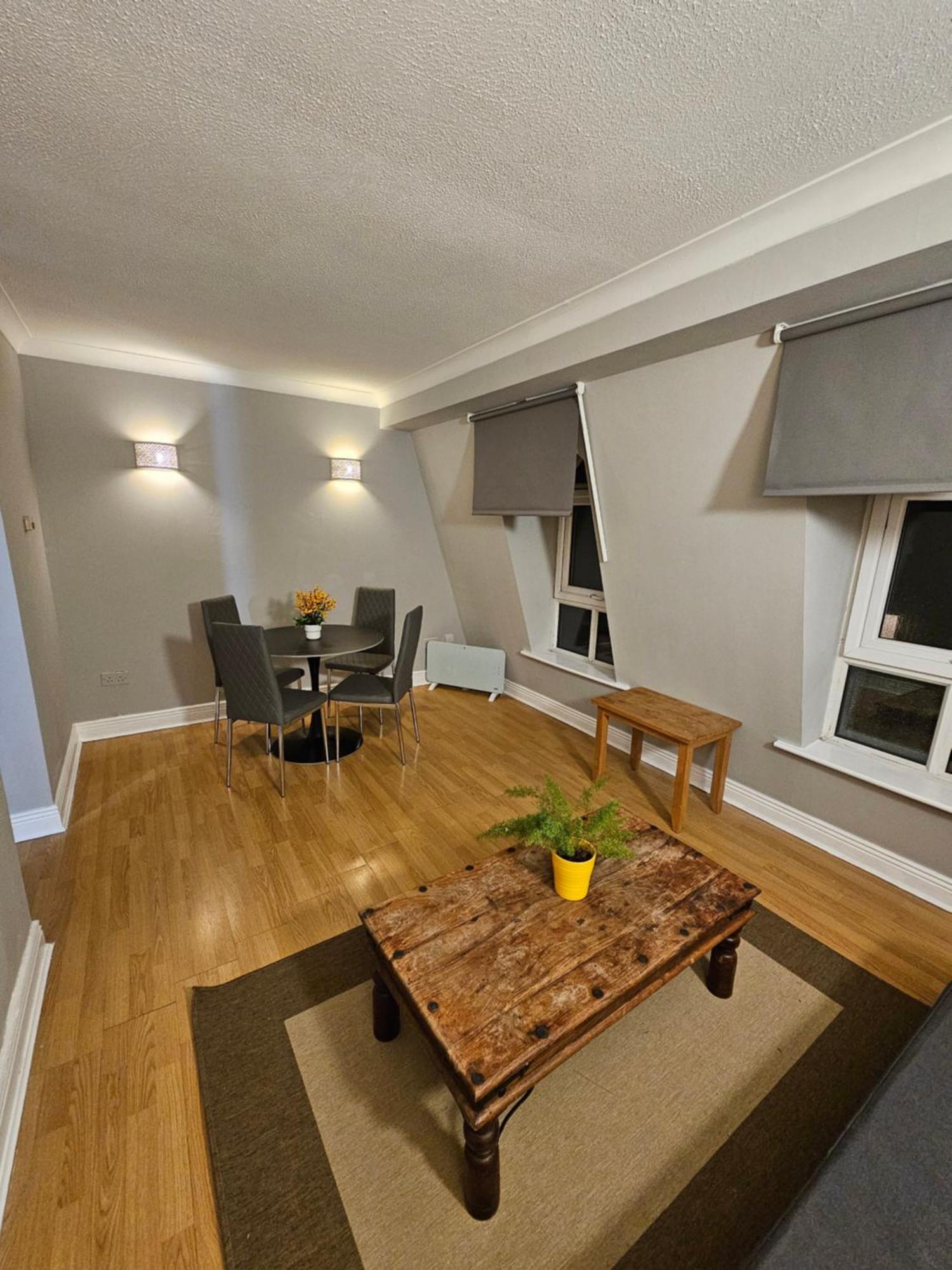 Apt Close To Temple Bar Apartment Dublin Ngoại thất bức ảnh